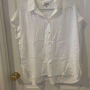 Rose & Olive Crisp White Button-Up Blouse